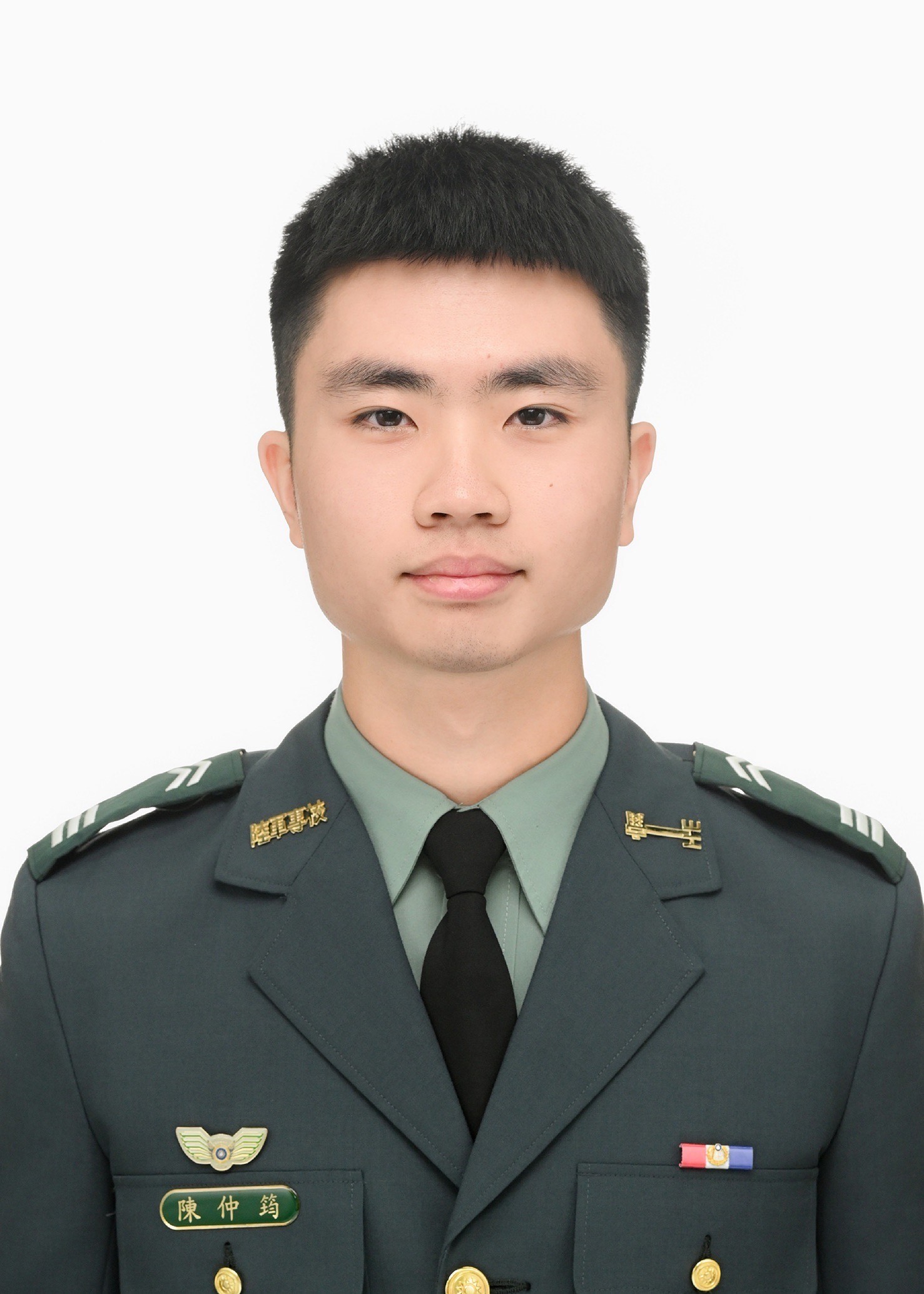 中士 陳仲筠